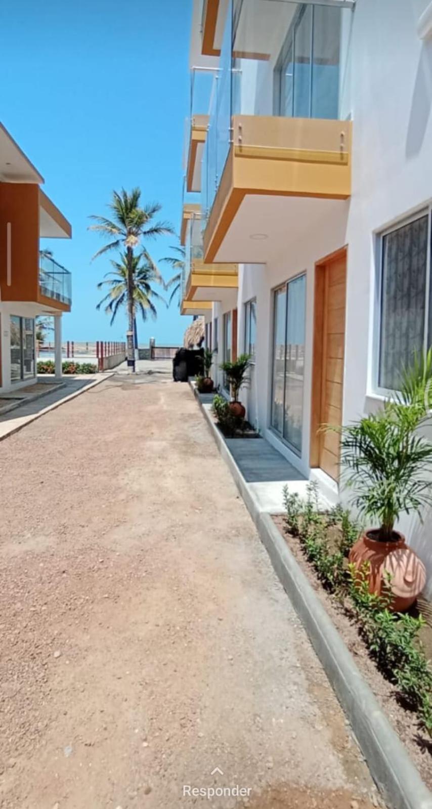 201 Palmar De Vientos Apartment