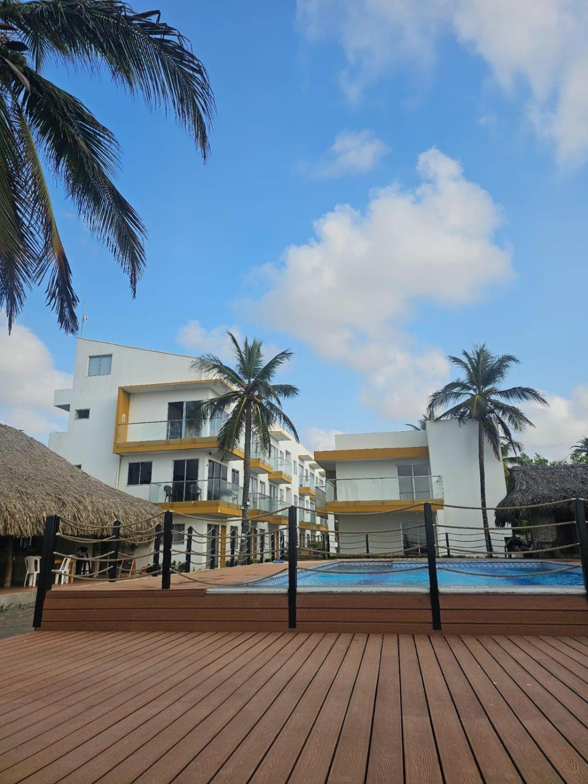 201 Palmar De Vientos Apartment